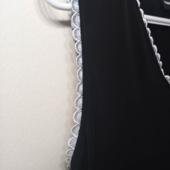 Karl Lagerfeld Sleeveless Lace Top, Size US S - Picture 4 of 12